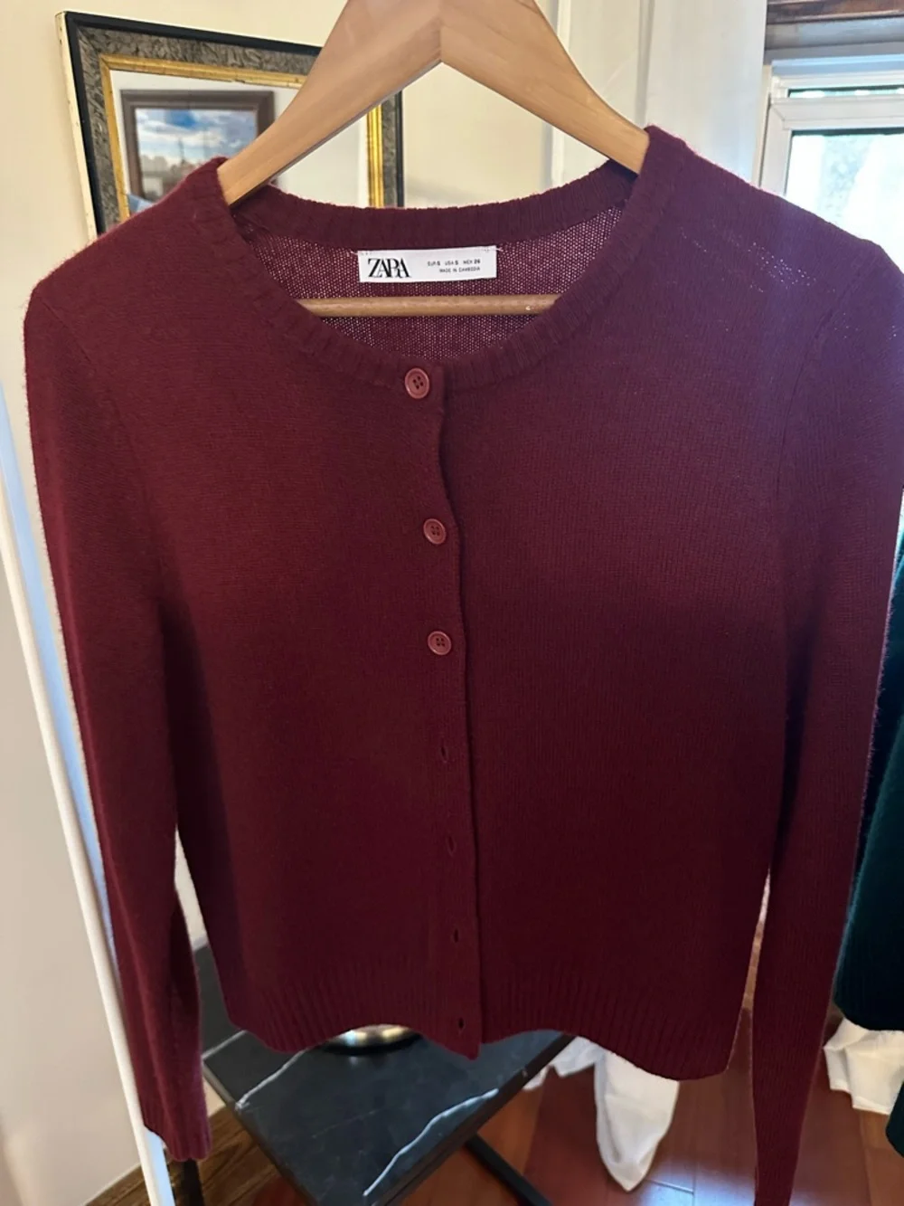 Zara Women's Dark Burgundy Button-Up Crewneck Cardigan - Picture 1 of 1